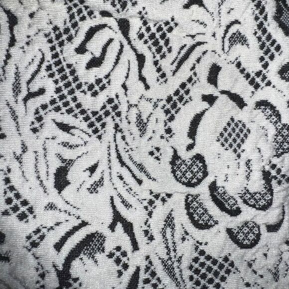 Maurices Womens Peplum Top Blouse Strapless Floral Lace Black Beige Size 0 14 - Picture 4 of 10